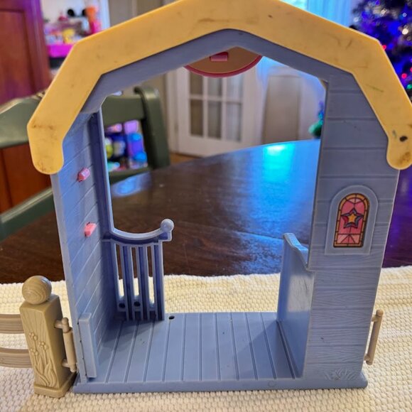 Fisher Price Loving Family Starlight Horse Stable Set 2001 Vintage wear as seen - Picture 6 of 7